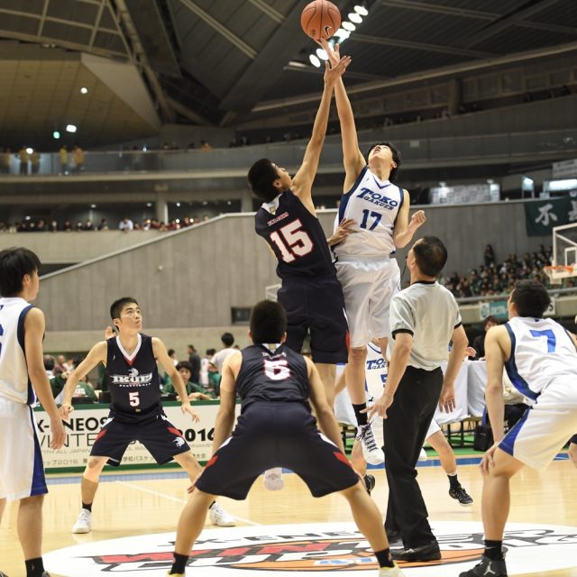 男子2回戦　桐光学園(神奈川)　74-83　育英(兵庫)