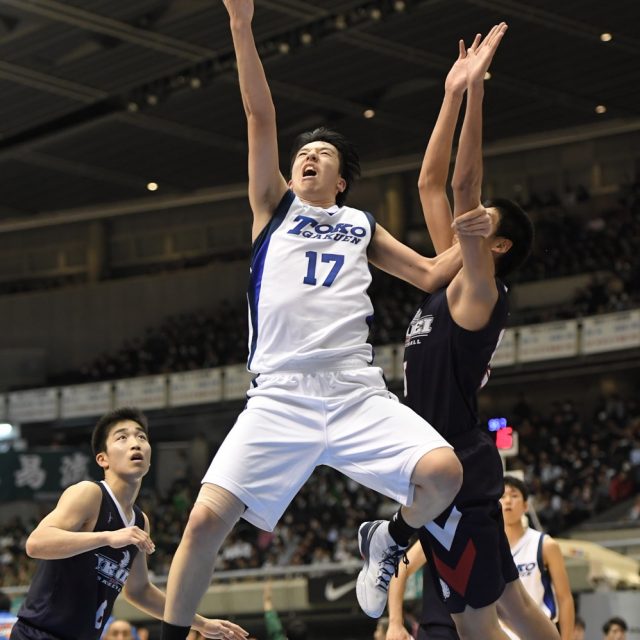 男子2回戦　桐光学園(神奈川)　74-83　育英(兵庫)